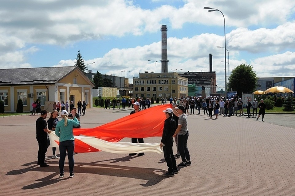 Для заводчан пятница 20 июля объявлена выходным днем, а для всех жителей города в этот день – свободный вход на предприятие