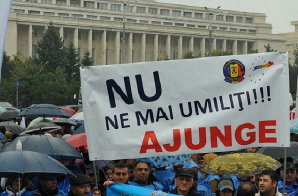Граждане Молдовы, живущие за границей, тоже не могут без протестов. Фото: Ziarul Puterea