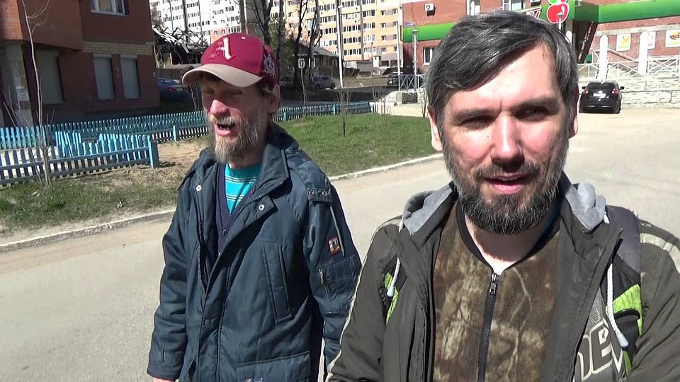 Джона Клюкера сначала не пускали к брату в больницу