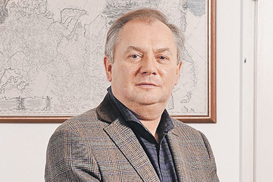 Андрей Манн оставил целый журналистский коллектив без зарплат и гонораров.