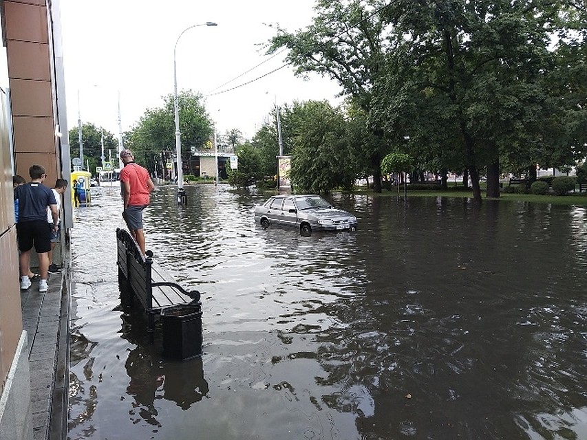 Краснодар утонул после дождя