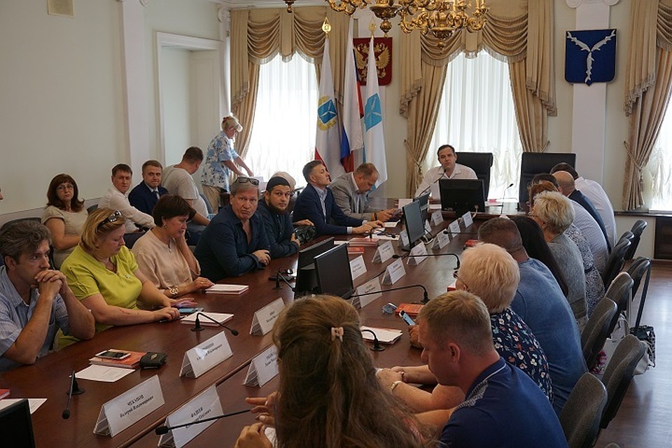 Совещание в Общественной палате Саратова