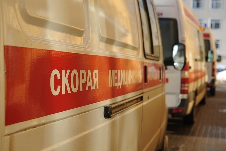 Еще двоих пострадавших увезли в больницу
