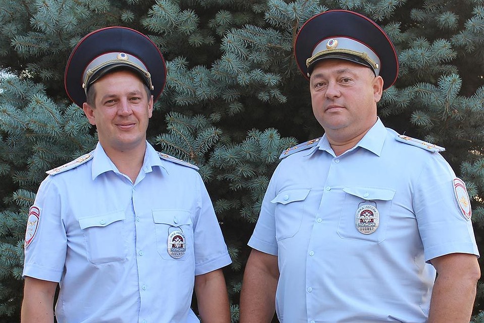 Саратовские инспекторы спасли жизнь истекающему кровью мужчине