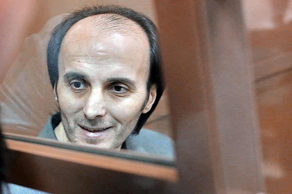 Убийца Юрия Буданова скончался в колонии