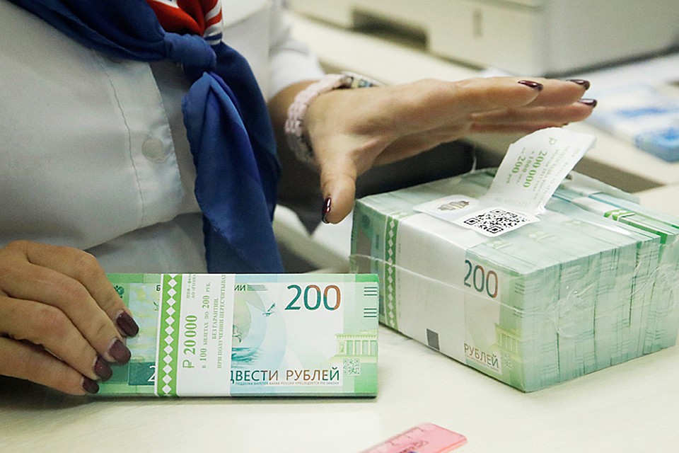 Эта дедолларизация может не всем понравиться: ведь вырастет давление на рубль