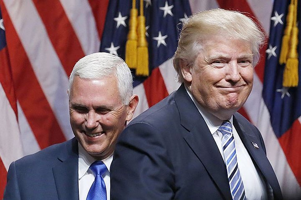 Вице-президент США Майк Пенс и президент страны Дональд Трамп