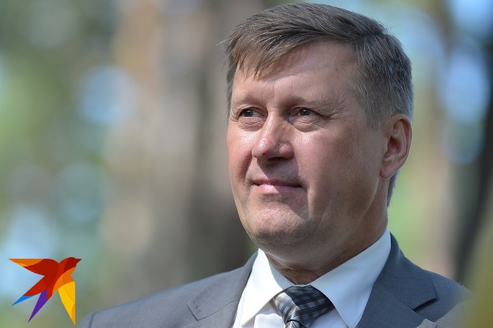 Анатолий Локоть рассказал о программе форума.