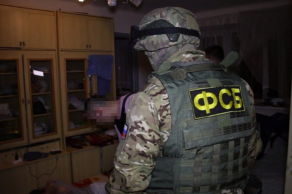 В Петеруьрге задержали троих мигрантов за похищение человека. Фото: ФСБ России