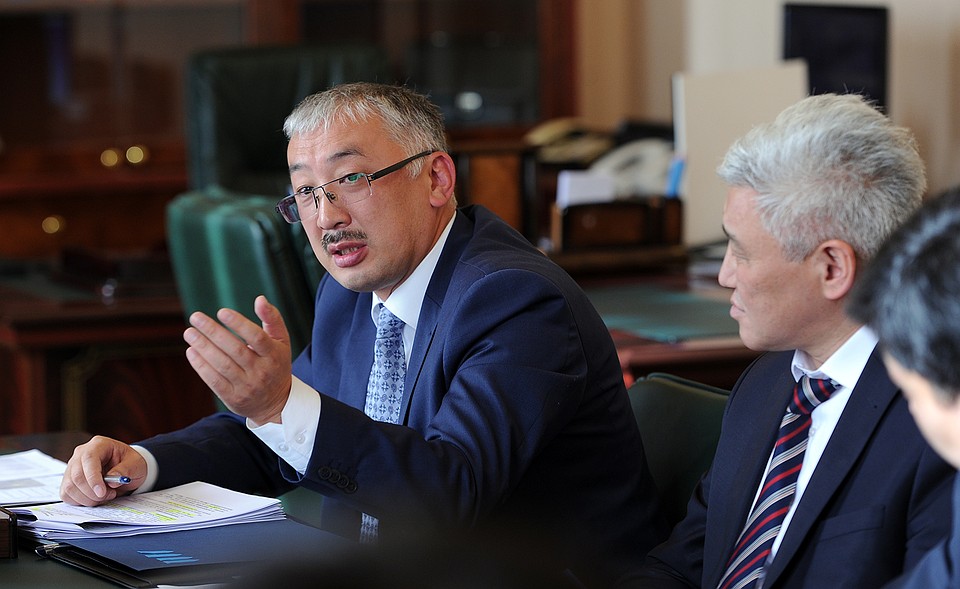 Улан Рыскулов снят с должности согласно поданному заявлению.