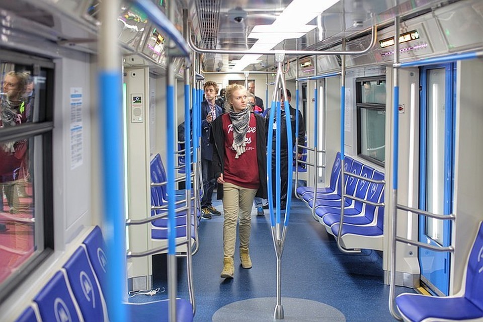 Движение на желтой ветке метро восстановлено