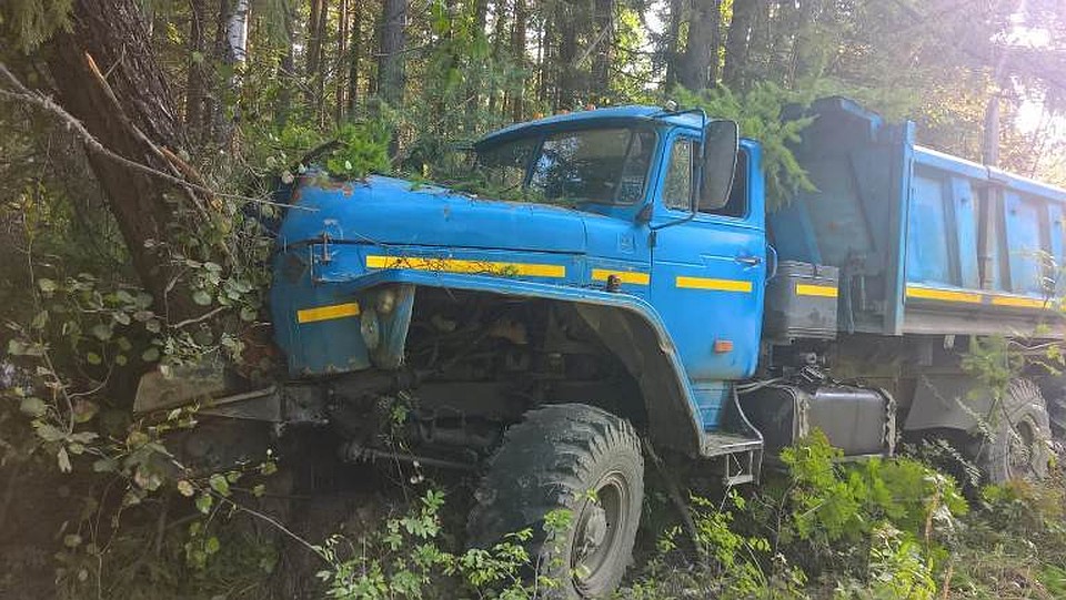 Полицейские нашли грузовик в 20 километрах от стоянки. Фото: ГУ МВД по Свердловской области