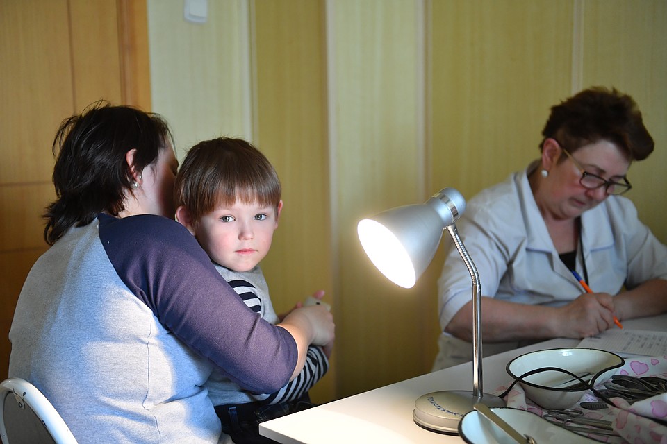 Заработные платы обещают повысить всему медицинскому персоналу.