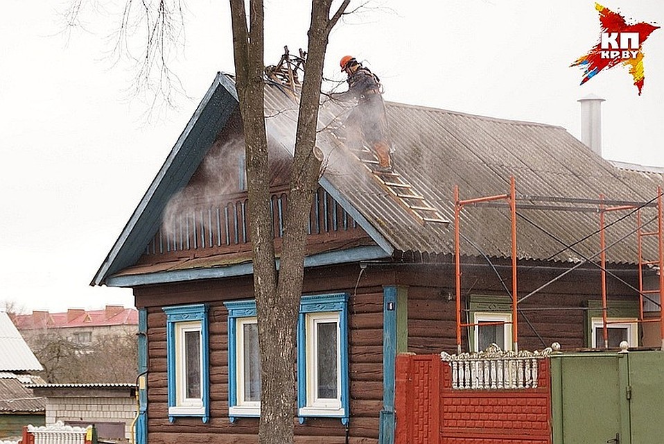 В Гомеле рабочий упал с крыши здания и скончался