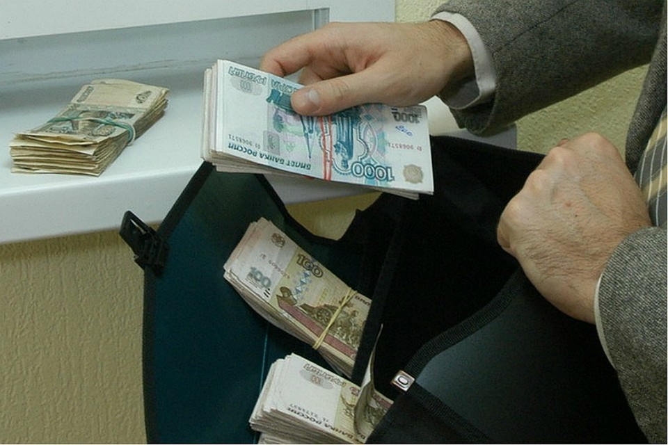 Присвоенные деньги инженер потратил на личные нужды
