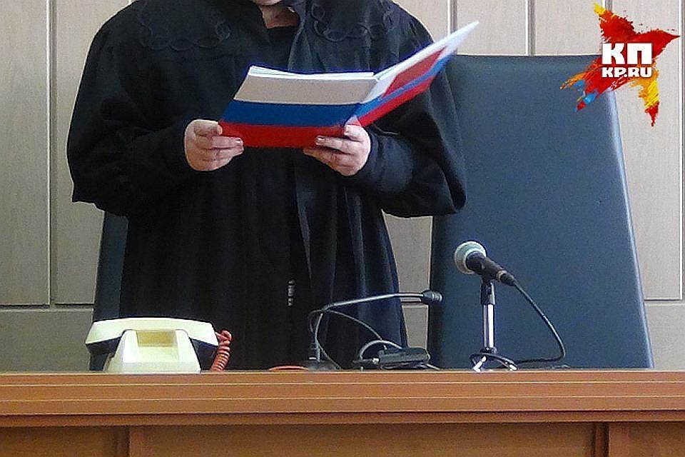 Житель Орловской области расстрелял свой автомобиль из ружья