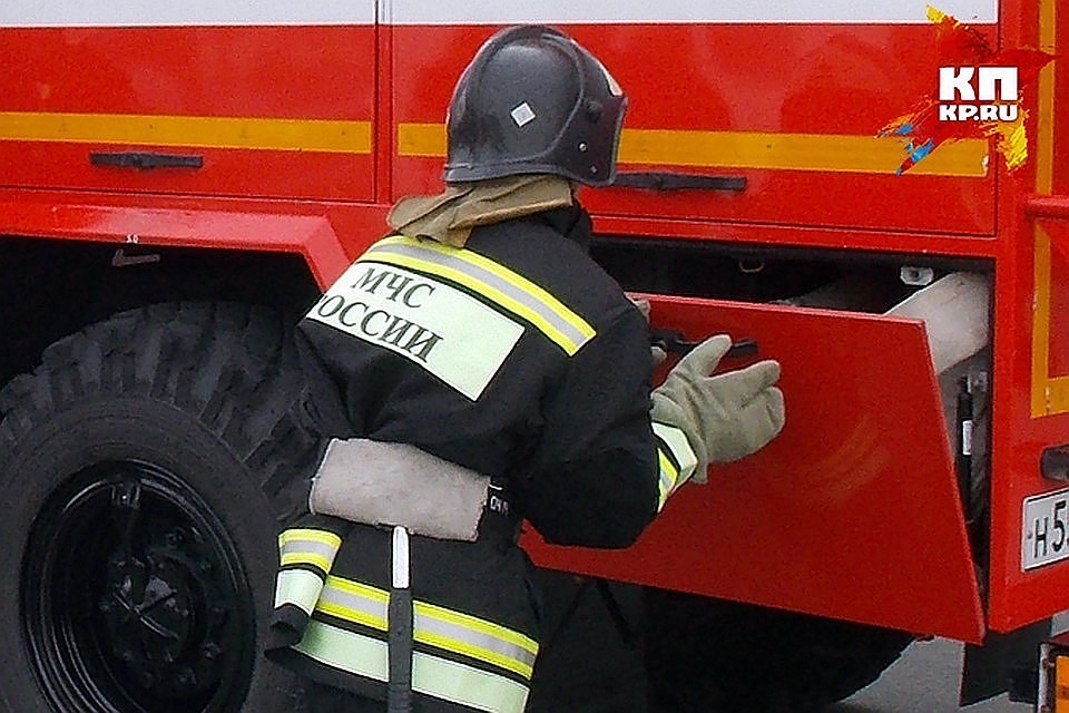 Магазин тушили вчера в орловской глубинке