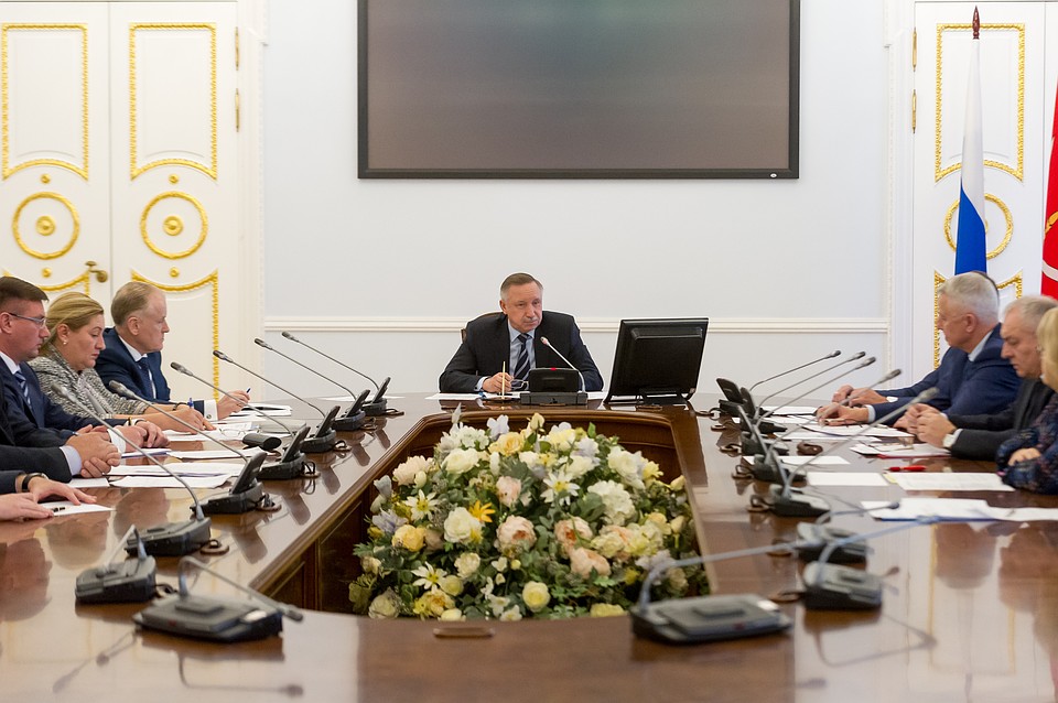 В Правительстве Петербурга рассмотрели бюджет на 2019 год