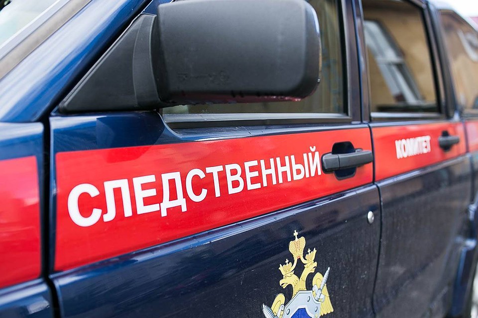 Следователи осмотрели место происшествия.