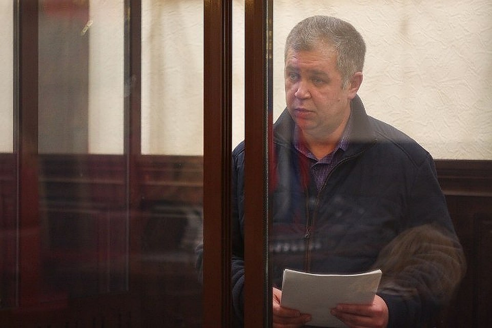 Ранее на суде Мамонтов рассказал, что в СИЗО он бросил курить и каждый день молится богу