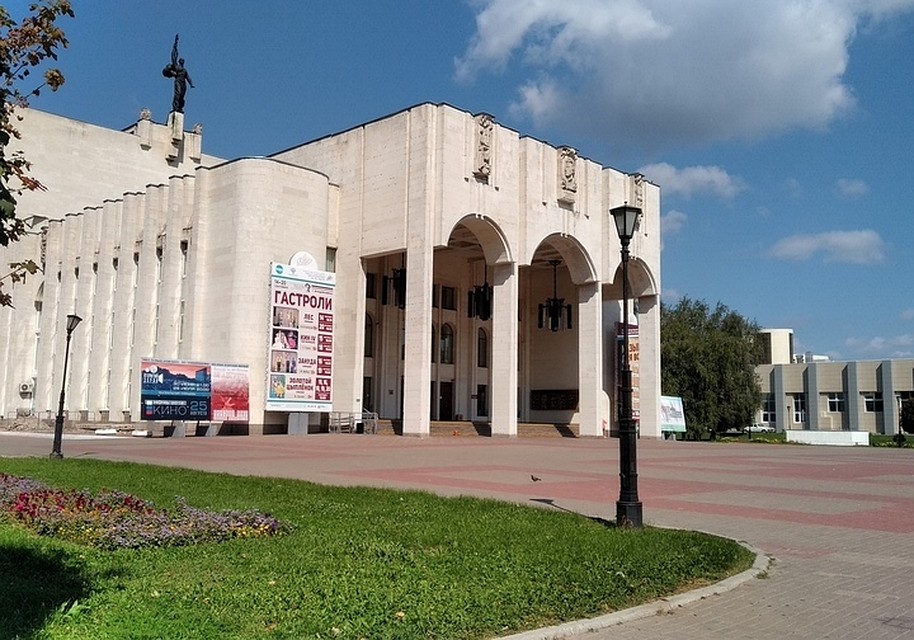 Курян приглашают на кинопоказ