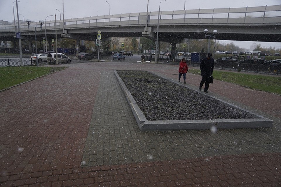 По словам синоптиков, сугробы Екатеринбургу пока не грозят