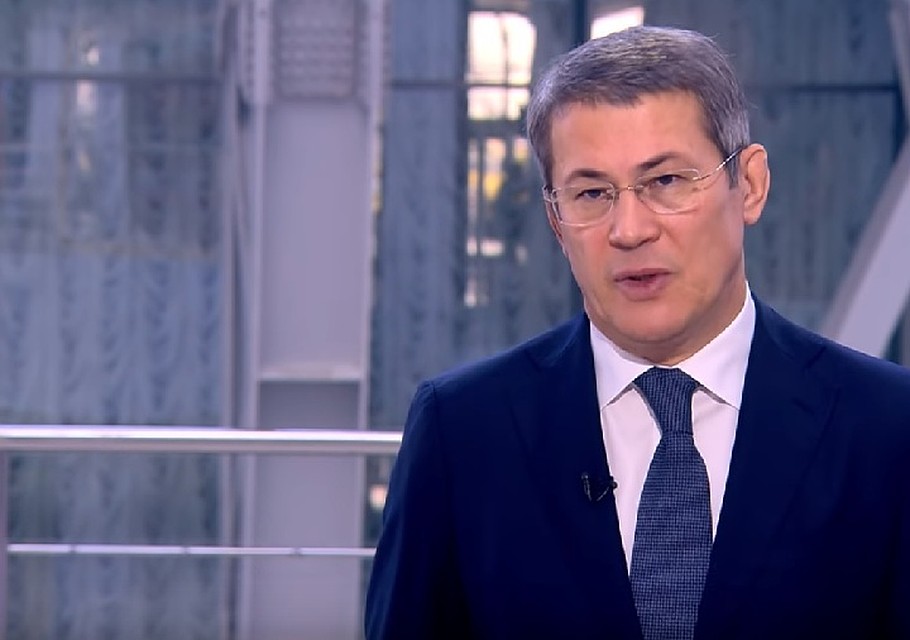 Глава Башкирии дал первое интервью журналистам