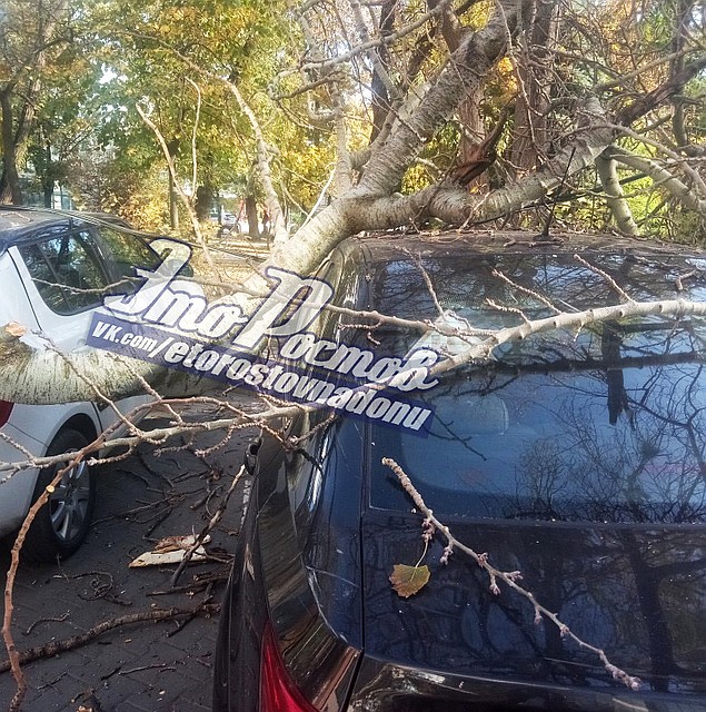 Фото с места ЧП из группы ВК "Это Ростов-на-Дону! - Новости".