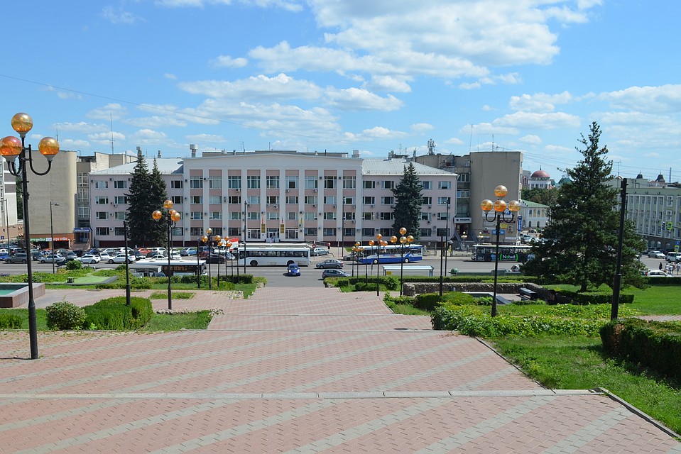 Липчане не верят, что в городе можно построить успешную карьеру