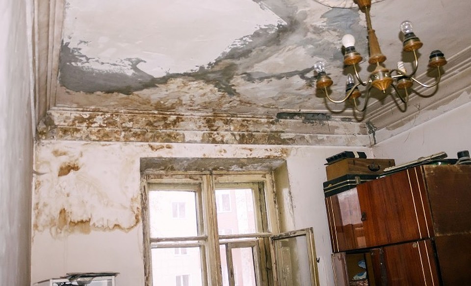 Жители аварийной двухэтажки в Барнауле опасаются за свои жизни Фото: "ТОЛК"