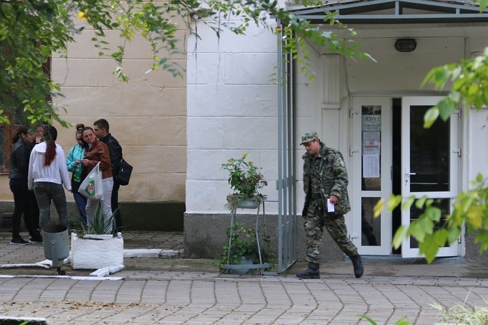 Студенты еще обсуждают события 17 октября