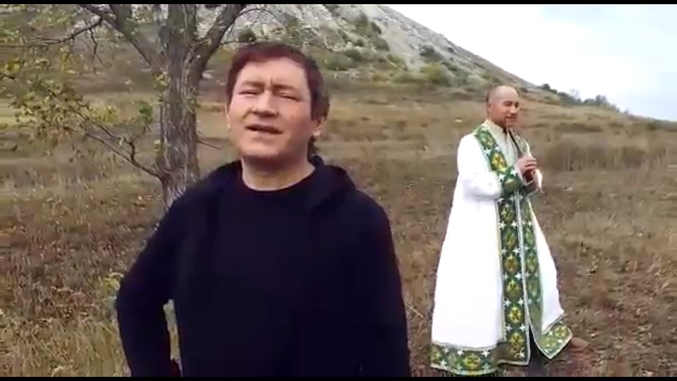 Фото: скрин видеоклипа "Не взрывай"