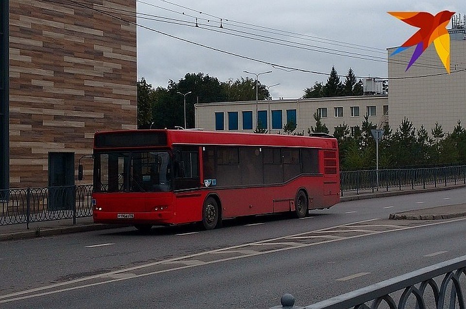 Пока автобус курсирует между проспектом Победы и улицей Гудованцева.
