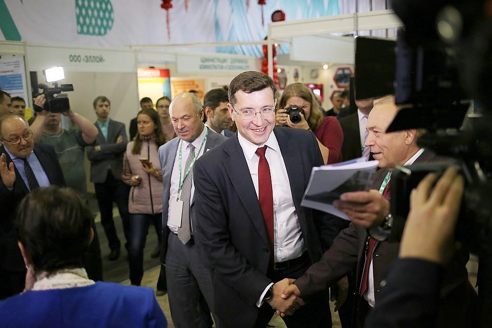 Глеб Никитин поставил задачу к 2024 году увеличить производительность труда на 200 предприятиях региона