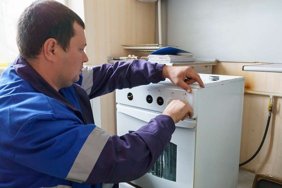 Белгородцев предупреждают: сотрудники газовой службы производят техобслуживание газового оборудования, а не торговлю им!