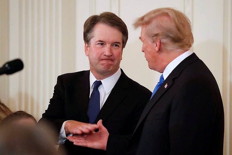 Судья Бретт Кавано и президент США Дональд Трамп
