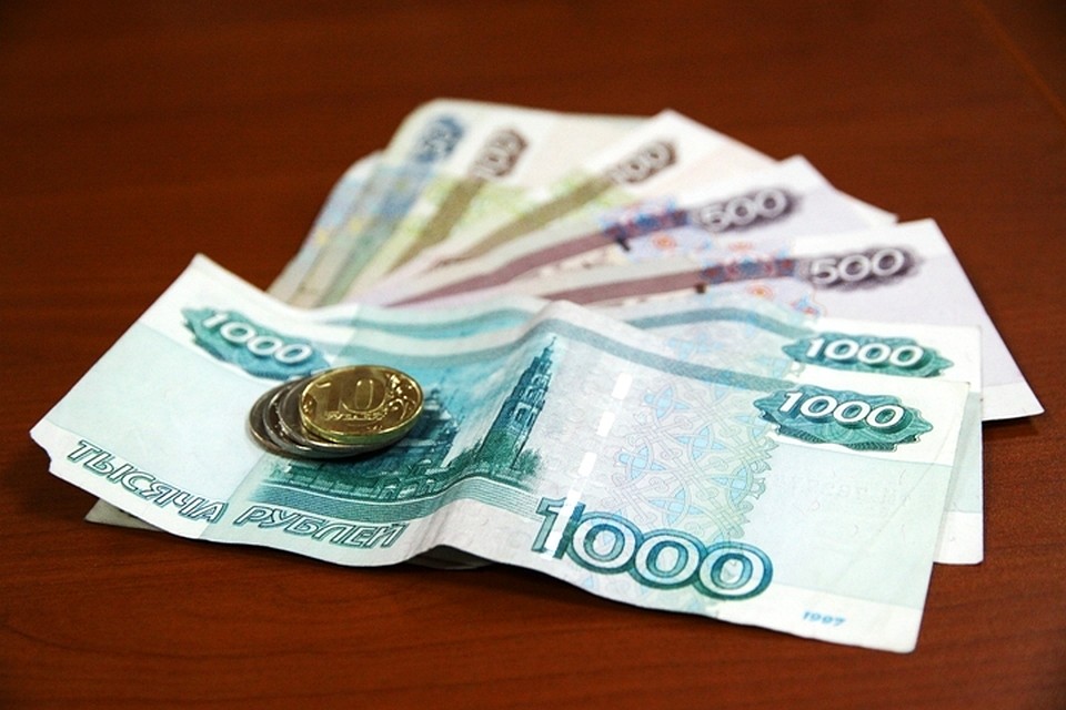 Жительница Братска по собственной невнимательности обогатила аферистов на 30 тысяч рублей.