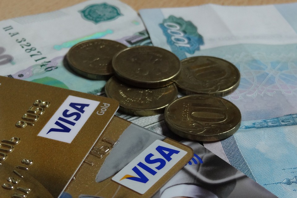В Ноябрьске покупатель обманул продавца телевизора на 102 тысячи рублей