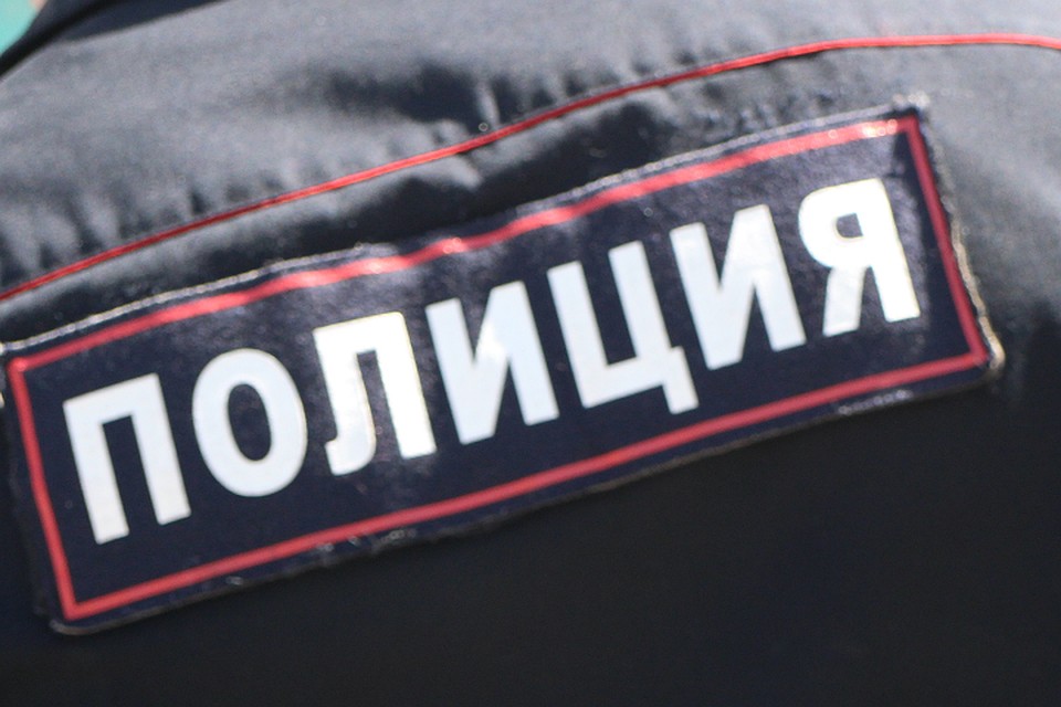 Злоумышленника задержали сотрудники полиции.