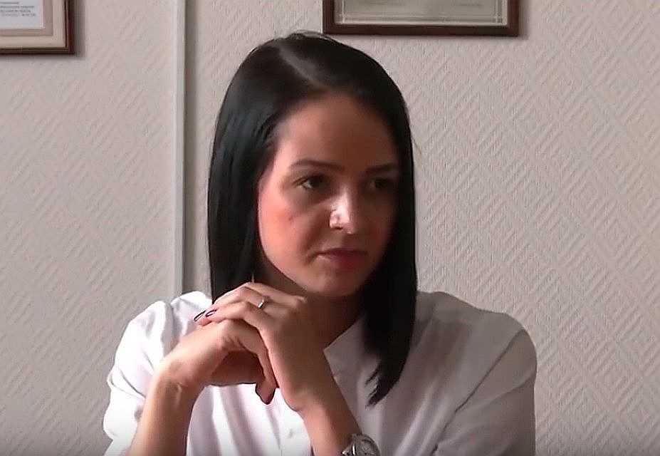 Пока идет проверка, Ольга Глацких не сможет руководить департаментом молодежной политики региона. Фото: скриншот с видео
