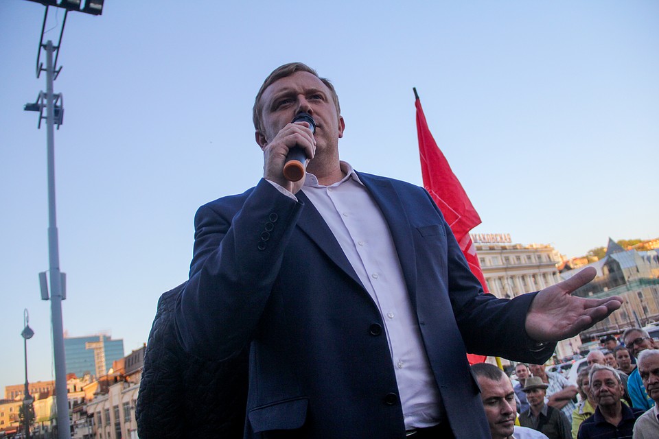 Ищенко решил бороться за власть даже без поддержки коммунистов