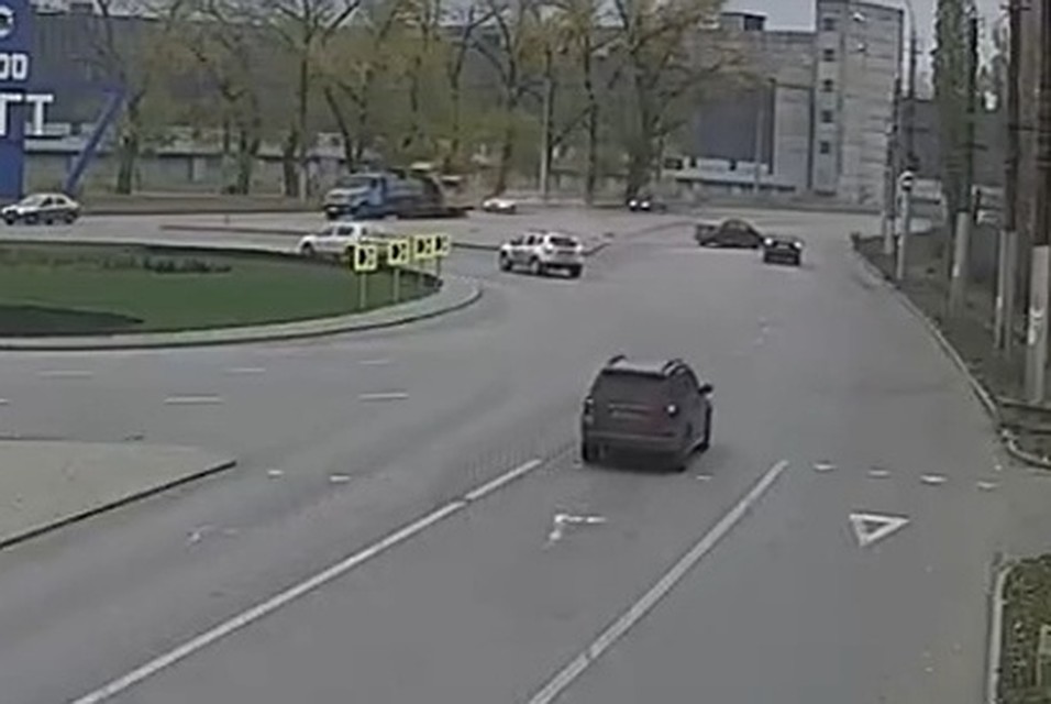 Авария в районе ЛТЗ
