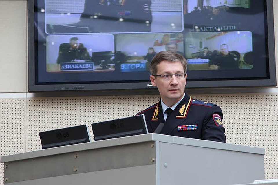 Артем Хохорин поблагодарил коллег за их труд и высокий уровень несения службы