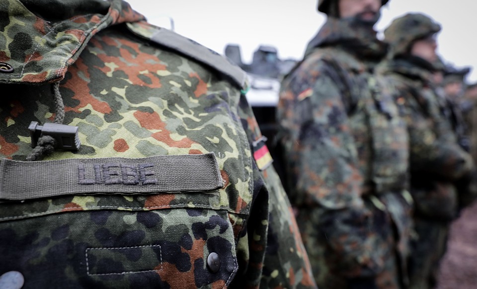 В ФРГ военнослужащие планировали покушение на политиков