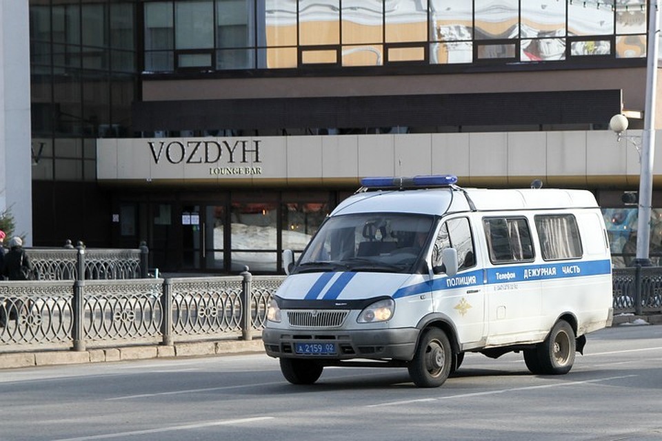 В Башкирии полицейские задержали мужчину, сообщившего о «бомбе» в иномарке