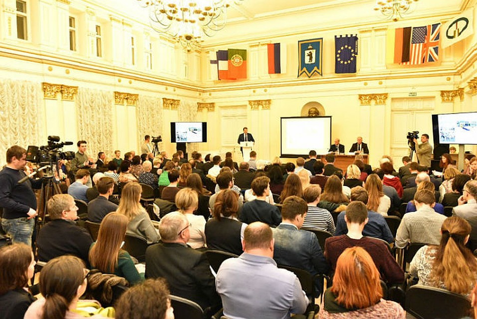 В Ярославле на публичных слушаниях одобрили бюджет.