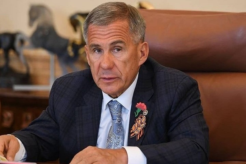 Рустам Минниханов взял под контроль инцидент с отравлением школьников