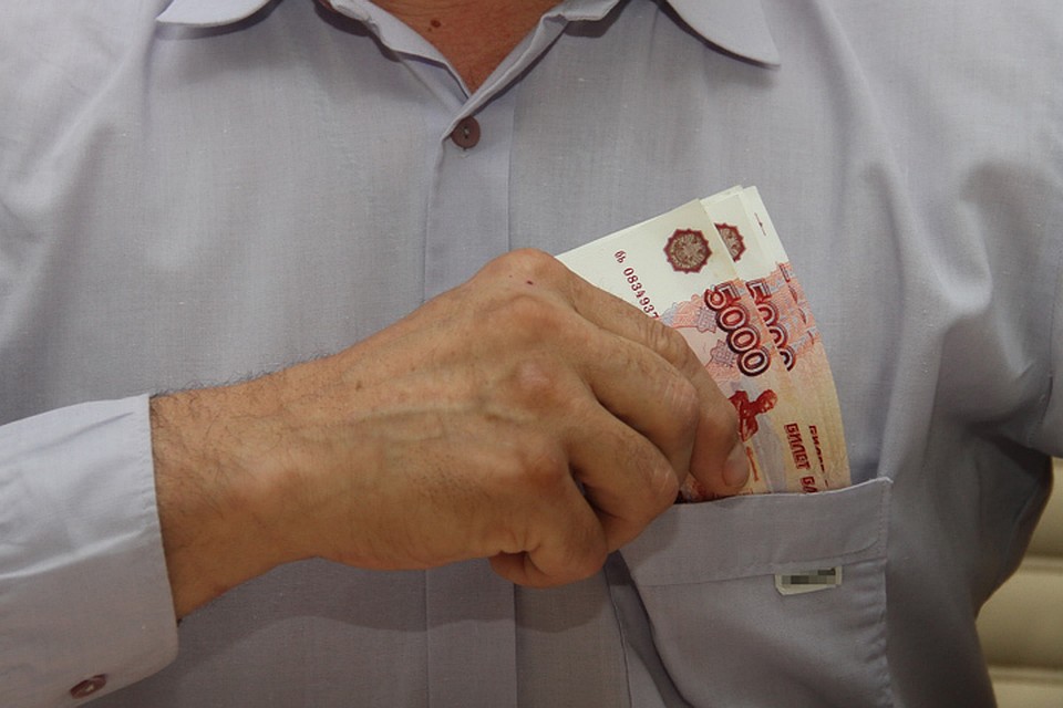 Житель Зиминского района перевел аферисту деньги за несуществующие запчасти.