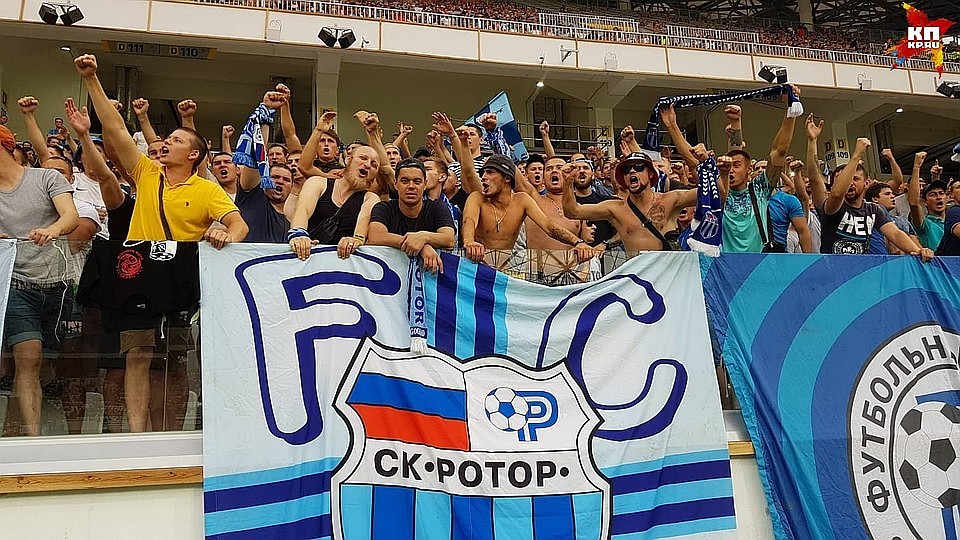 Фаны потребовали от руководства "Ротора" сохранить костяк команды и вернуть в состав Илью Ионова.