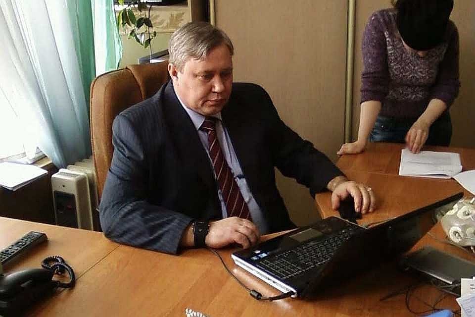 кадр из сериала "След".